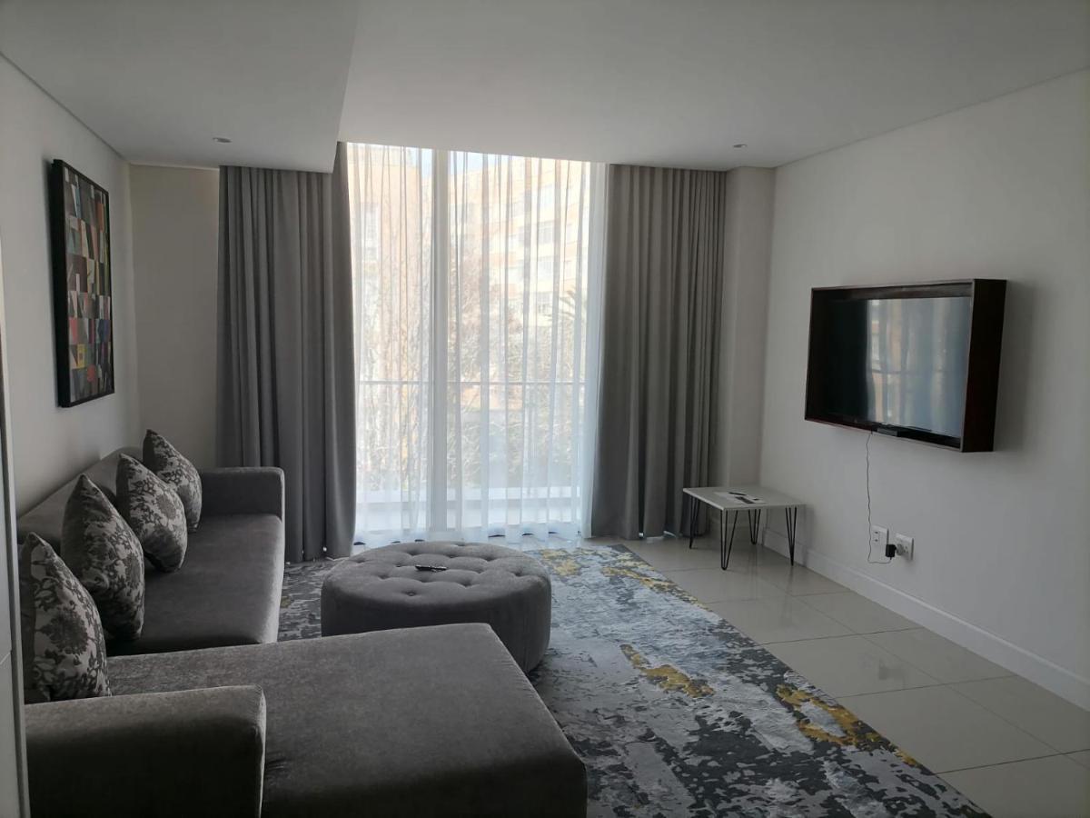 Houghton Suites โจฮันเนสเบิร์ก ภายนอก รูปภาพ