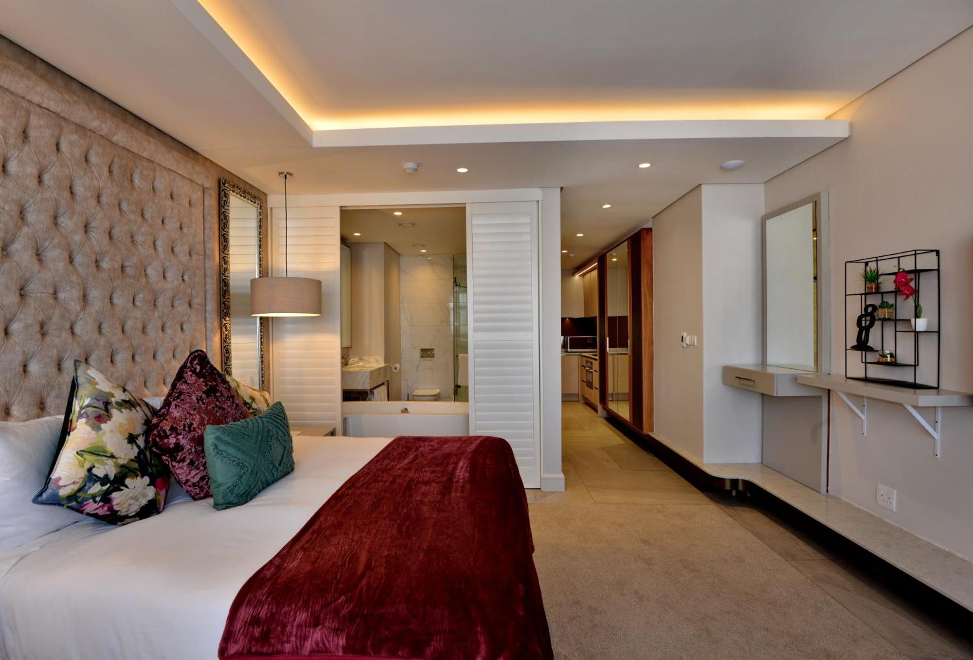 Houghton Suites โจฮันเนสเบิร์ก ภายนอก รูปภาพ